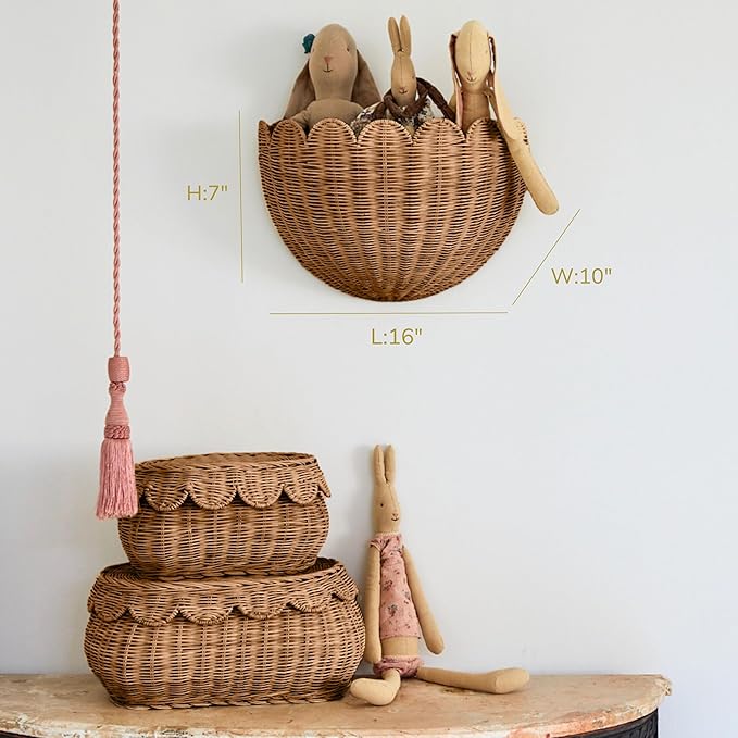 Scalloped Wicker Hanging Basket