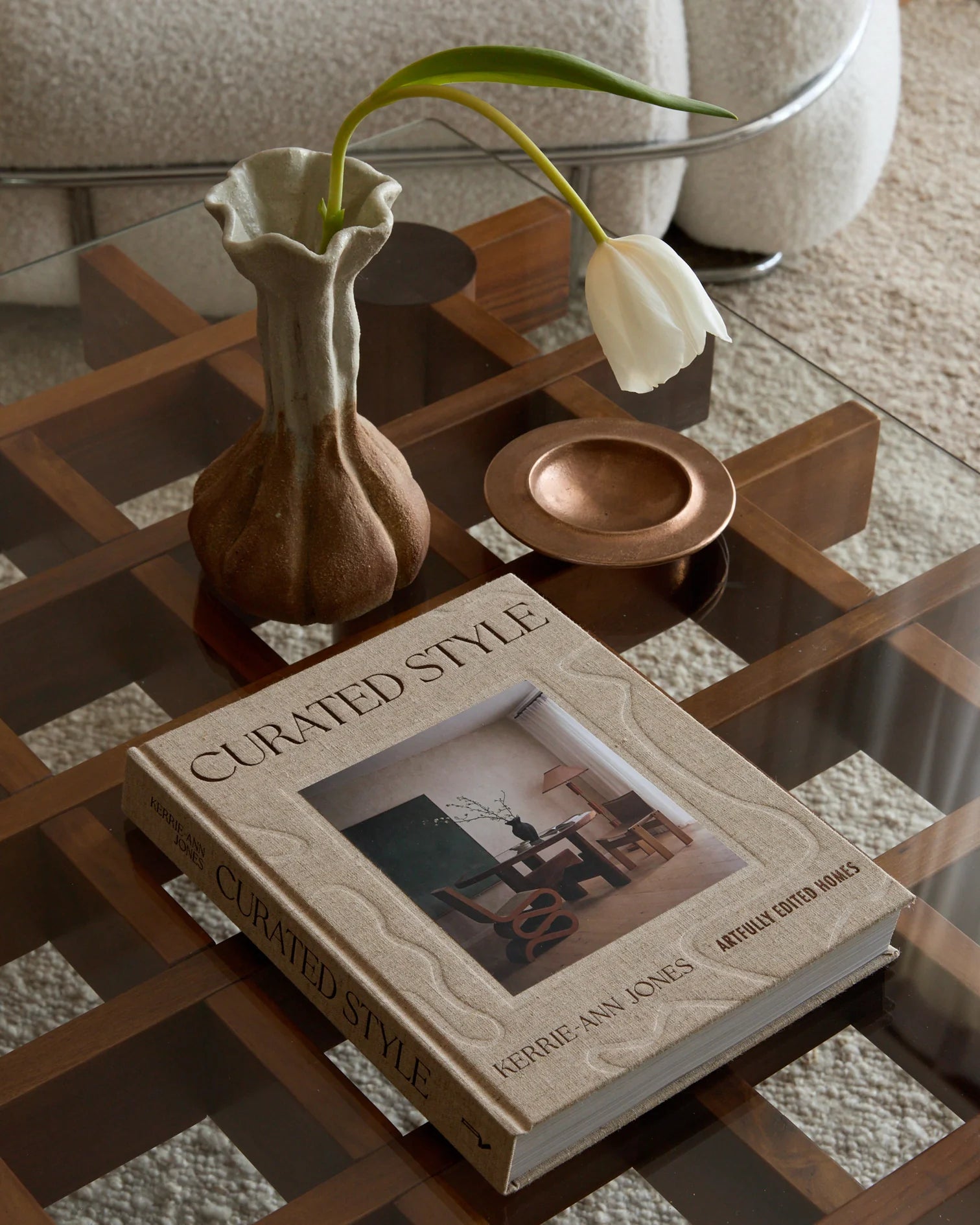 Curated Style: Artfully Edited Homes