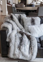 Faux Fur Throws: Fabulous-Furs Donna Salyers